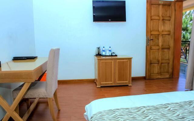 Rosemary Courts Bed And Breakfast Энтеббе Экстерьер фото